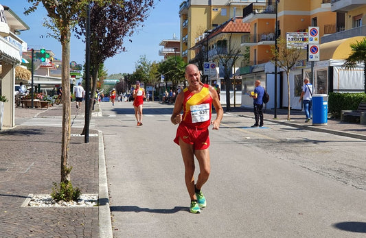 Guillermo Pérez y Adela Martínez medallistas por equipos en el europeo máster